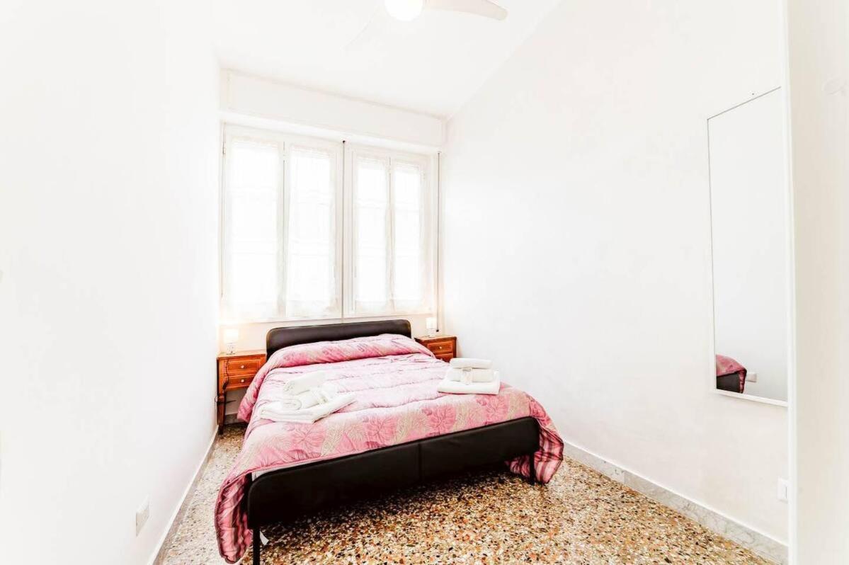 Apartment Dama Roof House Rom